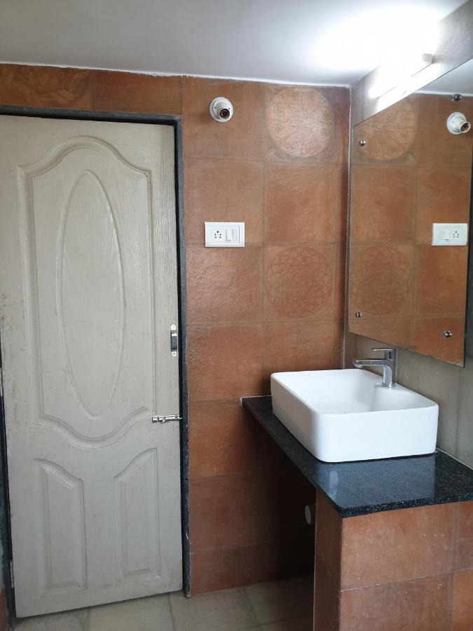 Hotel City Comfort Madgaon Ngoại thất bức ảnh