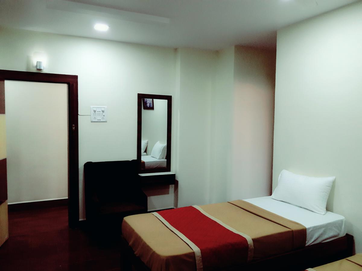 Hotel City Comfort Madgaon Ngoại thất bức ảnh